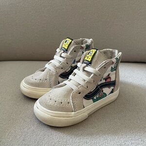 Vans Sponge Bob Square Pants High Top Sneakers